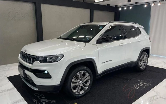imagem-https://www.socarrao.com.br/sc-vehicle-images-prod/4356090/1792011433873-8562012_6_B_8656897a29.jpeg