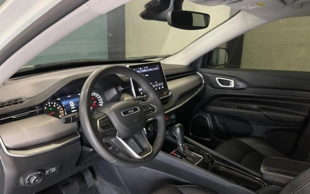imagem-https://www.socarrao.com.br/sc-vehicle-images-prod/4356090/1792011433878-8562012_9_B_aa1bc80738.jpeg