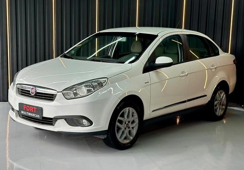 Fiat Grand Siena 2015 Branco — foto 1 de 3