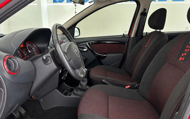 imagem-https://www.socarrao.com.br/sc-vehicle-images-prod/4356098/1792011465468-2_053144.jpg