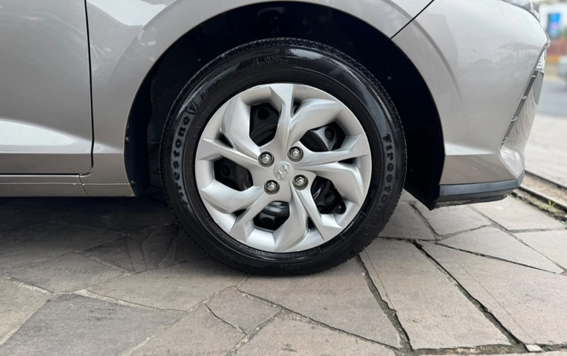 imagem-https://www.socarrao.com.br/sc-vehicle-images-prod/4356193/1792012307893-V2hhdHNBcHAgSW1hZ2UgMjAyNi0xMC0xNCBhdCAxNi40Ny4yNCAoNCkuanBlZw.jpeg