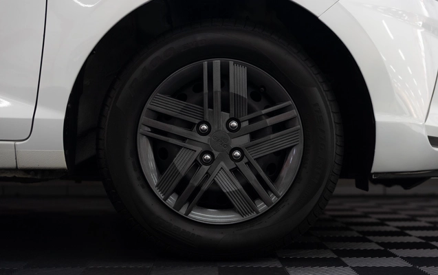 imagem-https://www.socarrao.com.br/sc-vehicle-images-prod/4356205/1792156753370-Gr7nzb1PpcibVftpjejjlTYXxL1Jwe1q.jpg