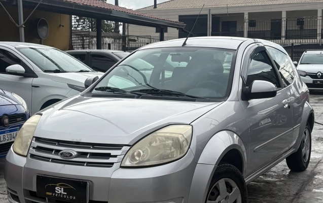 imagem-https://www.socarrao.com.br/sc-vehicle-images-prod/4356409/1792012746536-MjQ1NjAwM2ItZTg0YS00ZWNjLTk3MGMtODEwYTY3N2M2YWMzLmpwZWc.jpeg
