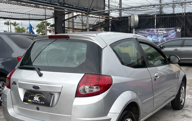 imagem-https://www.socarrao.com.br/sc-vehicle-images-prod/4356409/1792012746722-ZDUyYmZmMmUtMTQ0YS00NDVkLWEyYmMtNTAwNjZhMmE0MjcxLmpwZWc.jpeg