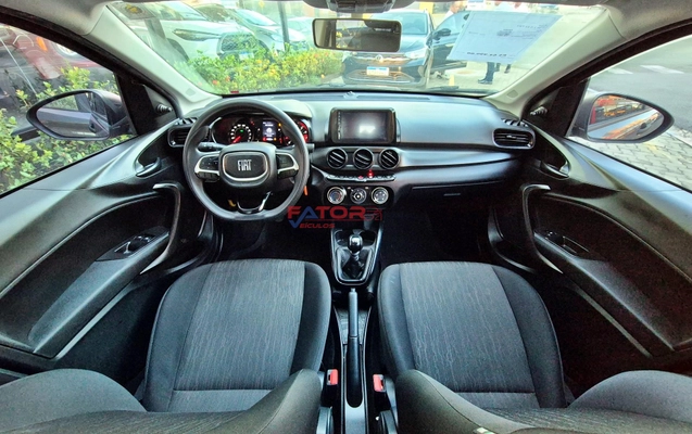 imagem-https://www.socarrao.com.br/sc-vehicle-images-prod/4356425/1792013107852-cfa18905a2f543d894e1eabb975f2650_1792012946388.jpg