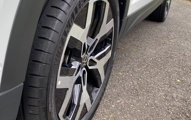 imagem-https://www.socarrao.com.br/sc-vehicle-images-prod/4356577/1792013770846-integration-api-hwSlVYfrMSRChyGPlvD5sSXt9wRqT9EH.jpg