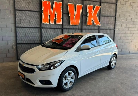 Chevrolet Onix 2019 Branco — foto 1 de 3