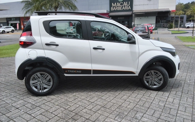 imagem-https://www.socarrao.com.br/sc-vehicle-images-prod/4356911/1792015285483-2_120457.jpg
