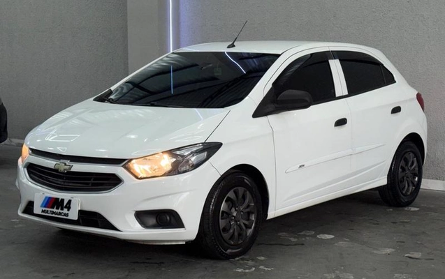 imagem-https://www.socarrao.com.br/sc-vehicle-images-prod/4357085/1792176539215-8571698_1_B_7c9a4bfe05.jpeg