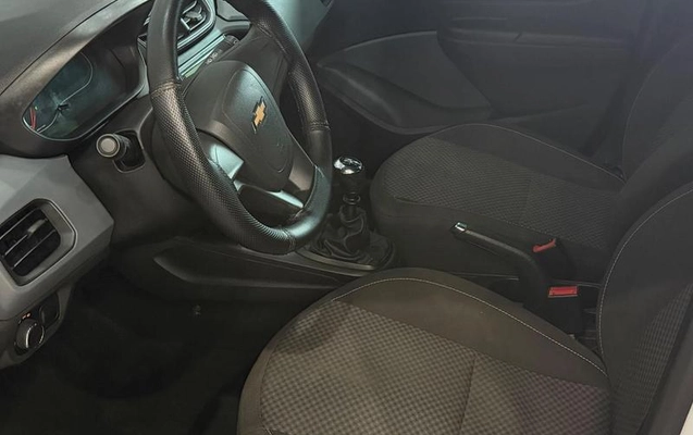 imagem-https://www.socarrao.com.br/sc-vehicle-images-prod/4357085/1792176539223-8571698_5_B_1bd0595b34.jpeg