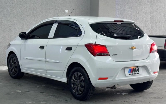 imagem-https://www.socarrao.com.br/sc-vehicle-images-prod/4357085/1792443301438-8571698_3_B_bfa4867f77.jpeg