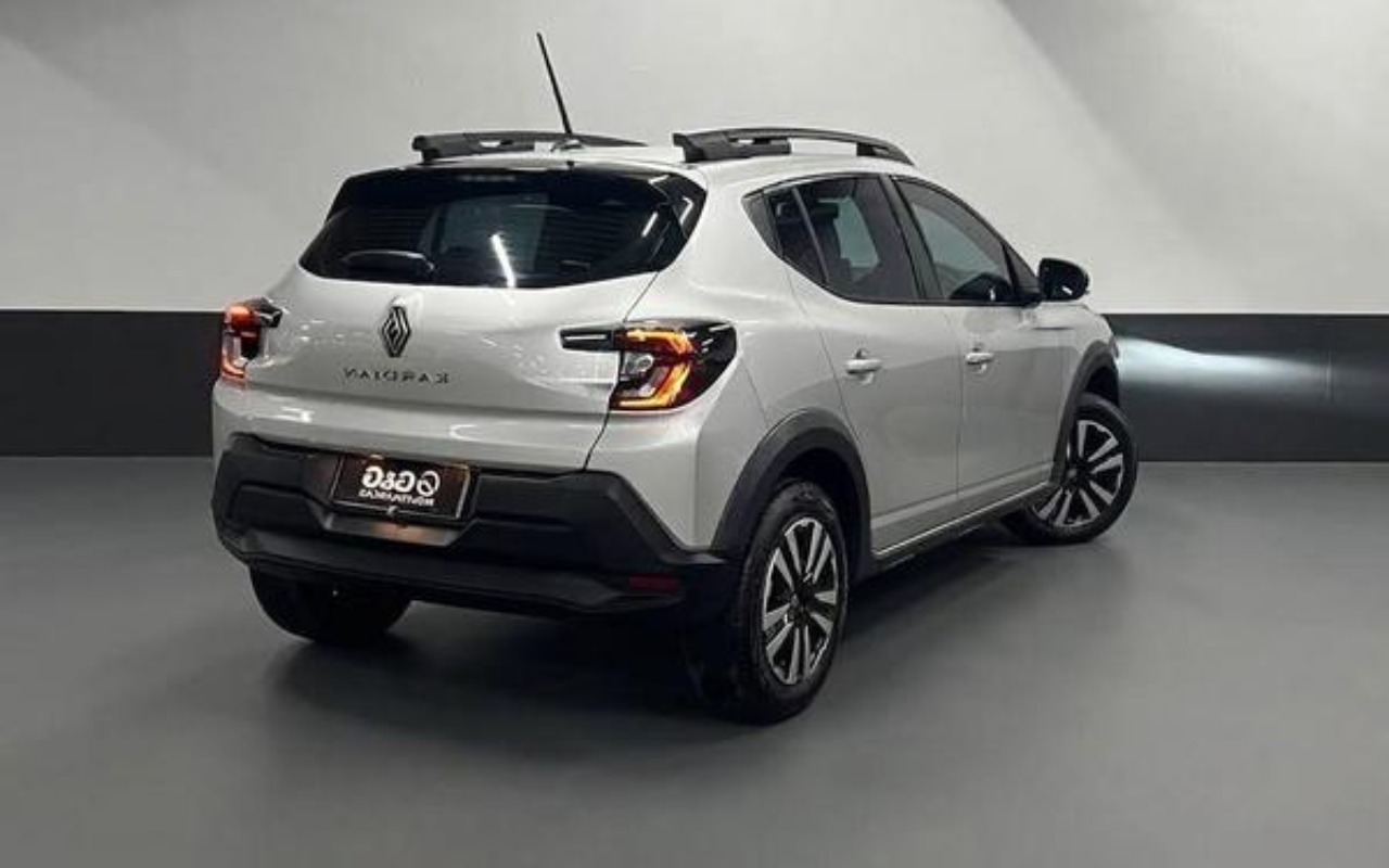 imagem-https://www.socarrao.com.br/sc-vehicle-images-prod/4357088/1792017645074-ODUyNzIxN18zX0JfNTNhNWY3MjQ4Ni5qcGVn.jpeg