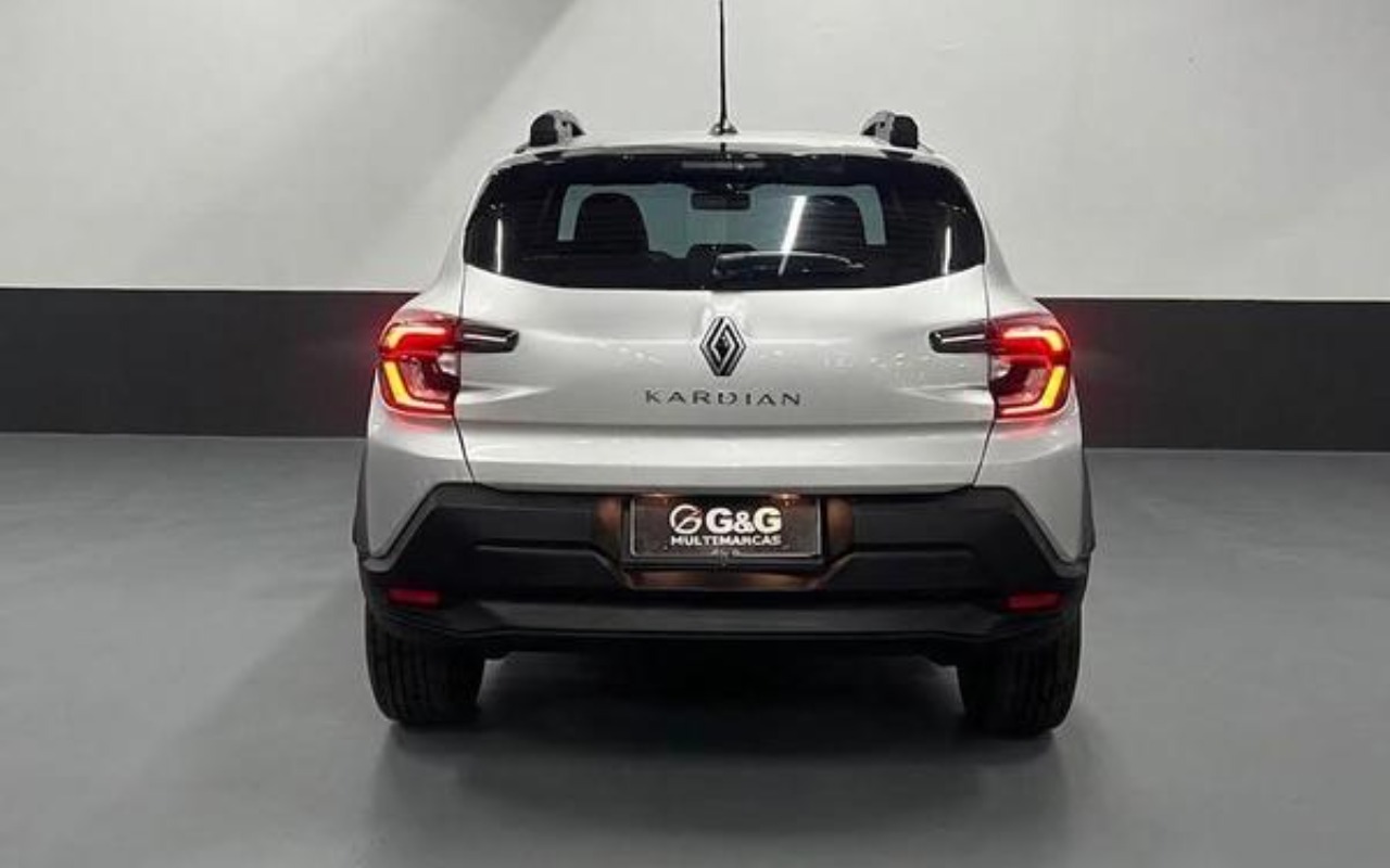imagem-https://www.socarrao.com.br/sc-vehicle-images-prod/4357088/1792017645150-ODUyNzIxN180X0JfMzc2NTRiN2Q0NC5qcGVn.jpeg