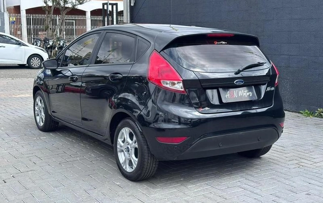 imagem-https://www.socarrao.com.br/sc-vehicle-images-prod/4357162/1792018058467-8563614_0_B_bc3e927aa5.jpeg