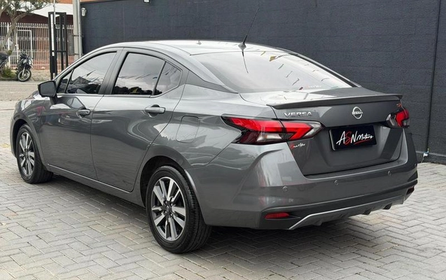 imagem-https://www.socarrao.com.br/sc-vehicle-images-prod/4357246/1792769112305-8571830_11_B_3571bdf7b6.jpeg