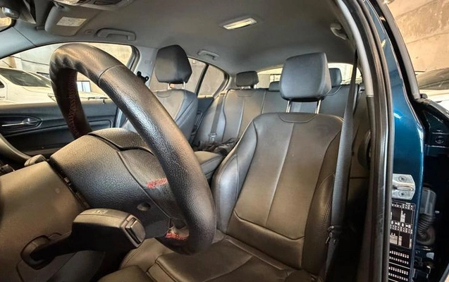 imagem-https://www.socarrao.com.br/sc-vehicle-images-prod/4357549/1792496293929-8571875_6_B_c311466c66.jpeg