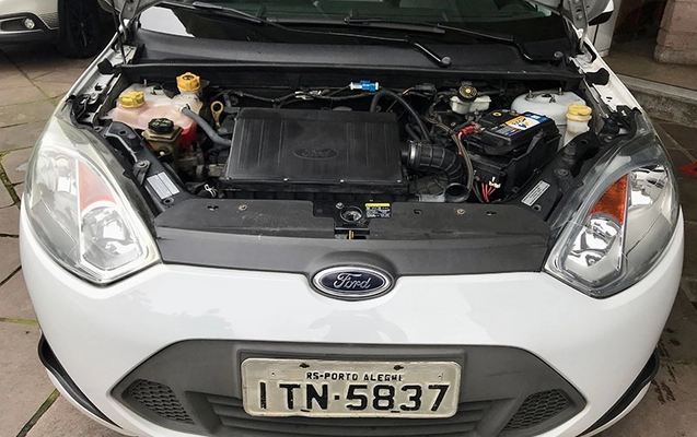 imagem-https://www.socarrao.com.br/sc-vehicle-images-prod/4357914/1792100771396-Q1K8F7kW7iGo1F9KnoU6N8Vuh9mMWSoU.jpg