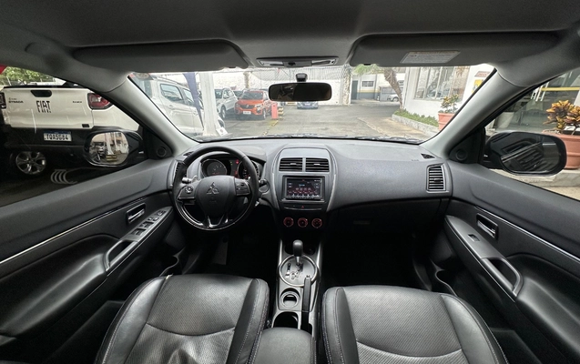 imagem-https://www.socarrao.com.br/sc-vehicle-images-prod/4357923/1792026481374-SU1HXzE0MjAuanBlZw.jpeg