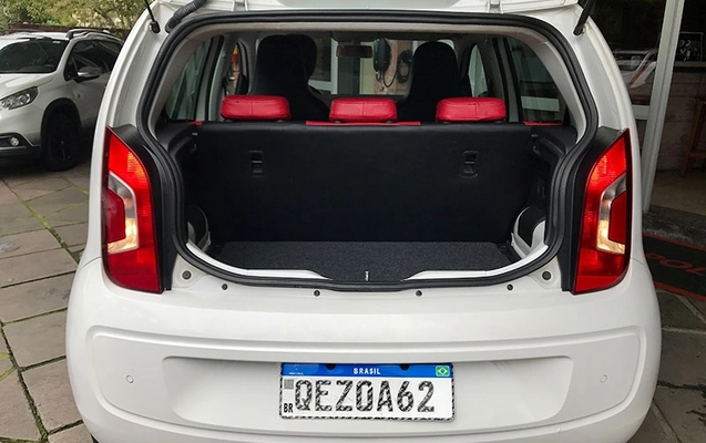 imagem-https://www.socarrao.com.br/sc-vehicle-images-prod/4357973/1792097185013-CHz1PtbKh0cG0CLcfeCQqrPDN4C2V5OB.jpg