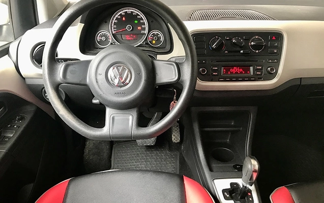 imagem-https://www.socarrao.com.br/sc-vehicle-images-prod/4357973/1792097185024-rYy8VsLZ6OjefW2Cqbkc0UBs4JIw1hAK.jpg