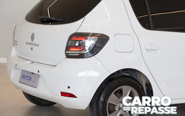 imagem-https://www.socarrao.com.br/sc-vehicle-images-prod/4358473/1792032706911-003_595435-ed194cc81cc3fcbba2b024cac2f51921.jpg