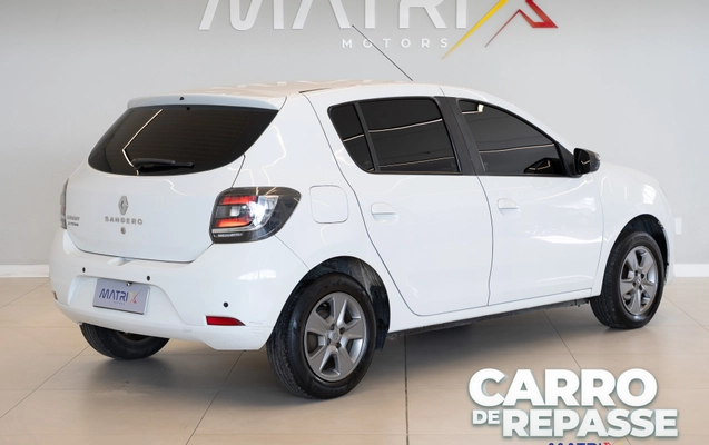 imagem-https://www.socarrao.com.br/sc-vehicle-images-prod/4358473/1792032706930-003_595435-2c97e9e4408603b888c85e82fa9ed157.jpg