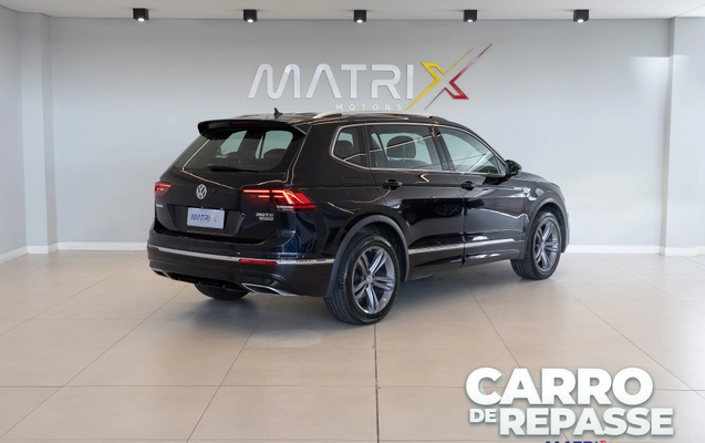 imagem-https://www.socarrao.com.br/sc-vehicle-images-prod/4358528/1792033233602-003_596251-40858be35339877cdce02ff14fa61326.jpg