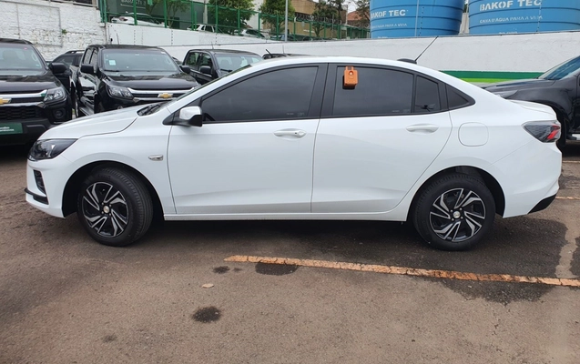 imagem-https://www.socarrao.com.br/sc-vehicle-images-prod/4361356/1792043693995-2_104819.jpg