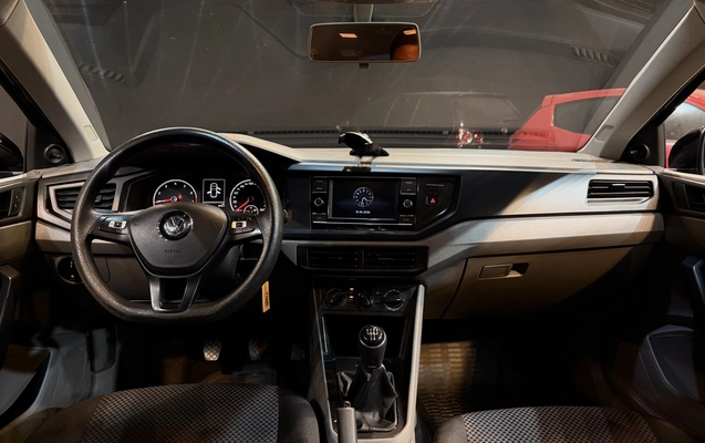 imagem-https://www.socarrao.com.br/sc-vehicle-images-prod/4361560/1792064073187-1_103757.jpg