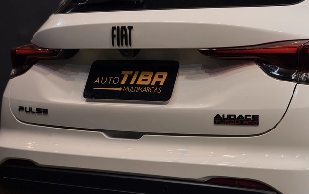 imagem-https://www.socarrao.com.br/sc-vehicle-images-prod/4361561/1792064217308-2_103551.jpg