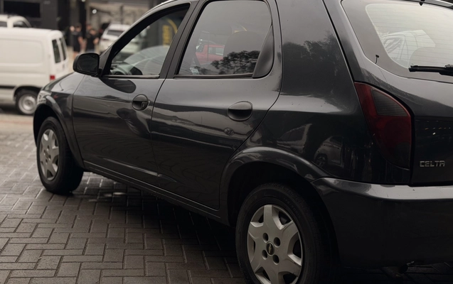 imagem-https://www.socarrao.com.br/sc-vehicle-images-prod/4361563/1792064391715-1_102716.jpg