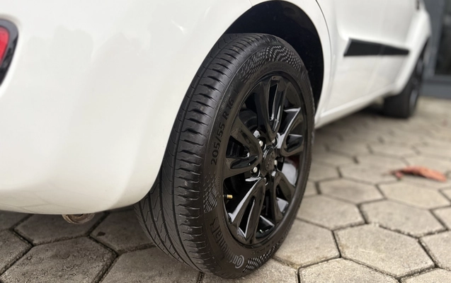 imagem-https://www.socarrao.com.br/sc-vehicle-images-prod/4361569/1792064778720-1_083250.jpg