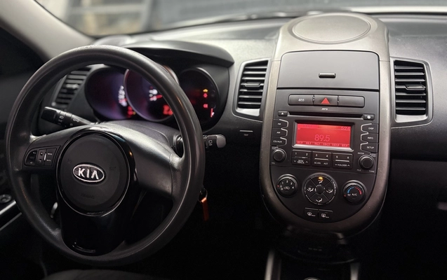 imagem-https://www.socarrao.com.br/sc-vehicle-images-prod/4361569/1792064778731-1_083302.jpg