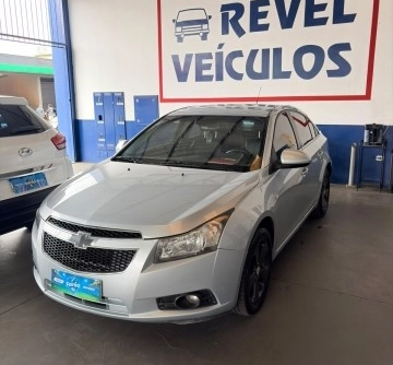 Chevrolet Cruze 2012 Prata — foto 1 de 3