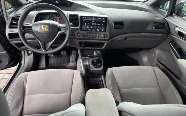imagem-https://www.socarrao.com.br/sc-vehicle-images-prod/4361593/1792066512179-10_092933.jpg