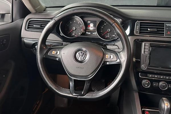 imagem-https://www.socarrao.com.br/sc-vehicle-images-prod/4361598/1792066522861-8572027_13_B_c9c6e3083d.jpeg