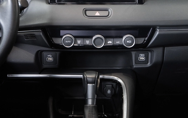 imagem-https://www.socarrao.com.br/sc-vehicle-images-prod/4361671/1792180773696-03d83607-d5a0-4e6e-87a0-4a0fd5227b56.jpg