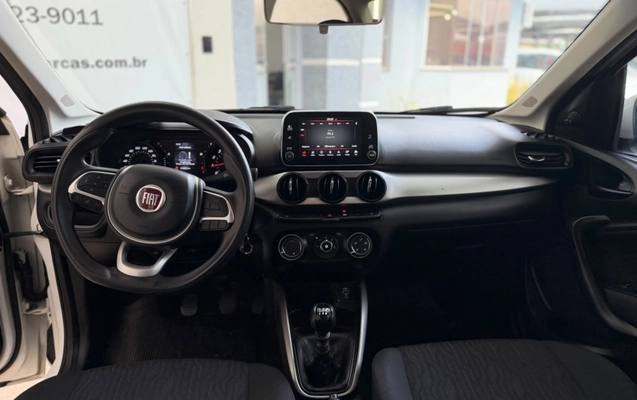 imagem-https://www.socarrao.com.br/sc-vehicle-images-prod/4361749/1792067370768-qDZIrSGSOxmRyMfIwQAzfSiarZPrJBKE.jpg