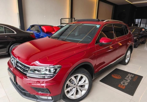 Volkswagen Tiguan 2019 Vermelho — foto 1 de 3