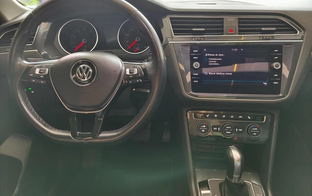 imagem-https://www.socarrao.com.br/sc-vehicle-images-prod/4361771/1792078793645-8549902_14_B_662a970ee8.jpeg