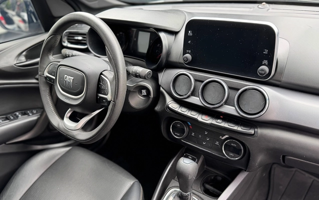 imagem-https://www.socarrao.com.br/sc-vehicle-images-prod/4361783/1792068567490-9_050800.jpg