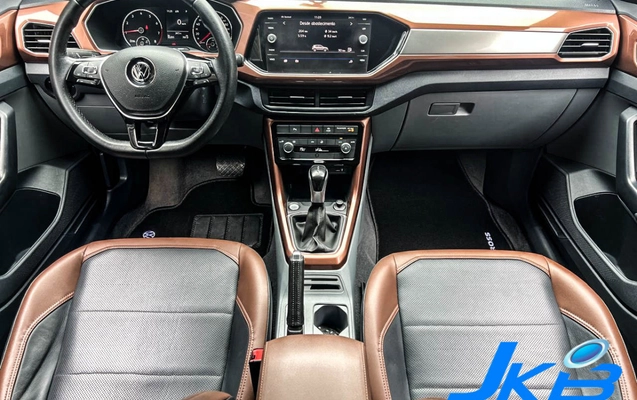 imagem-https://www.socarrao.com.br/sc-vehicle-images-prod/4361803/1792068907468-J3PRh30cbsBVqn1QWLFJu0pgmtiynLrX.jpg