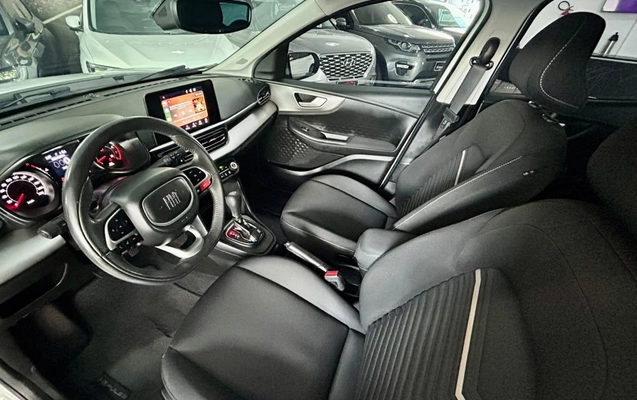 imagem-https://www.socarrao.com.br/sc-vehicle-images-prod/4361804/1792077895479-919c809427974625a2a0929e8b96c6bc_1792077178329.jpg