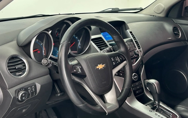 imagem-https://www.socarrao.com.br/sc-vehicle-images-prod/4361809/1792069045334-9_094659.jpg