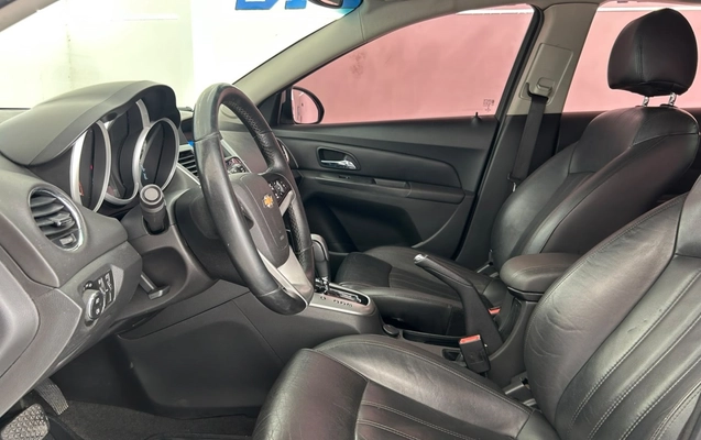 imagem-https://www.socarrao.com.br/sc-vehicle-images-prod/4361809/1792069045336-11_094659.jpg