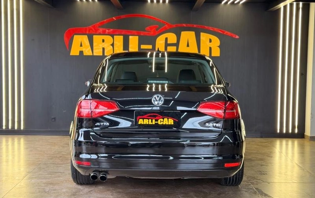 imagem-https://www.socarrao.com.br/sc-vehicle-images-prod/4361815/1792069176561-8568598_8_B_9139e1aa0e.jpeg