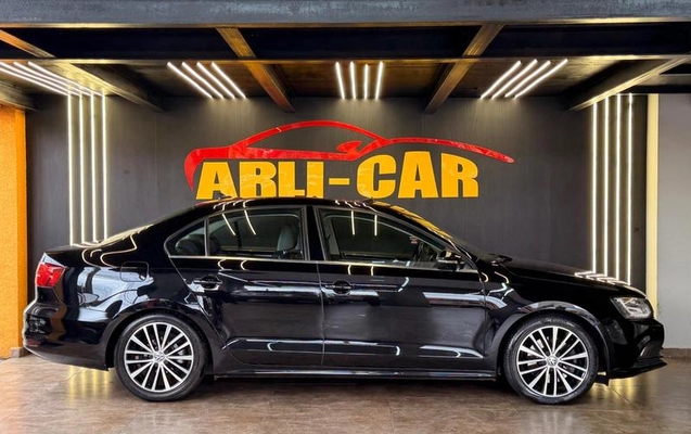 imagem-https://www.socarrao.com.br/sc-vehicle-images-prod/4361815/1792069176570-8568598_10_B_9d28c58a22.jpeg