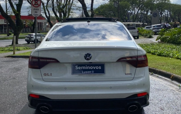 imagem-https://www.socarrao.com.br/sc-vehicle-images-prod/4361818/1792069305094-integration-api-HrHm7f2kf245A8ftKT6irhTeKq8qMT2P.jpg