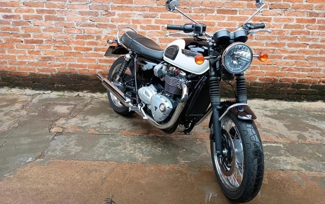 imagem-https://www.socarrao.com.br/sc-vehicle-images-prod/4361839/1792070251504-8572509_6_B_e61dc82d63.jpeg