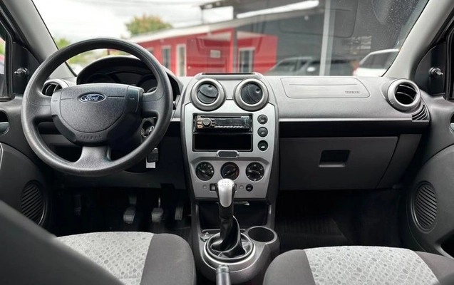 imagem-https://www.socarrao.com.br/sc-vehicle-images-prod/4361842/1792070461451-8560525_6_B_817f84dca2.jpeg